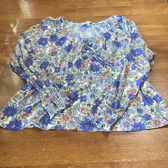 Boho Floral Long Sleeve Top - Picture 2 of 9